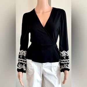 True Wrap Top Embroidered Sleeves Puff Shoulders Elastic Wrist Size Small